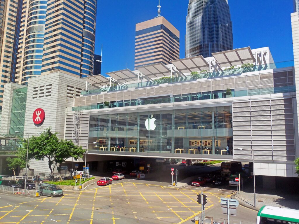 Apple Store at IFC mall in Hong Kong, photographed in 2013; contextual image for iPhone Duo payment story